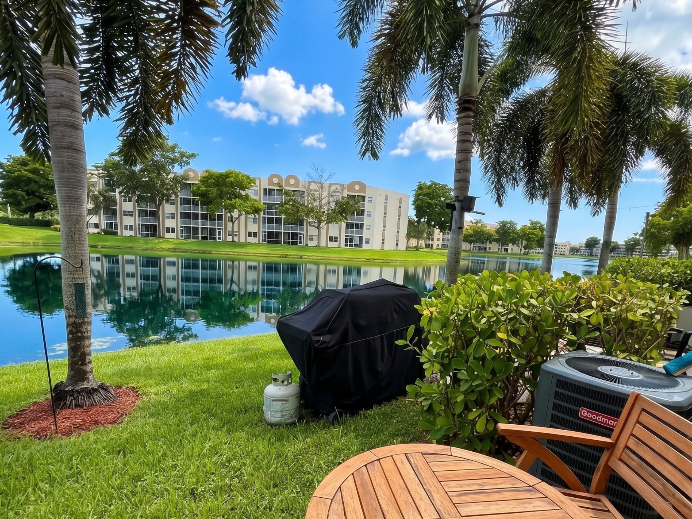 7843 Catalina Circle, photo 8